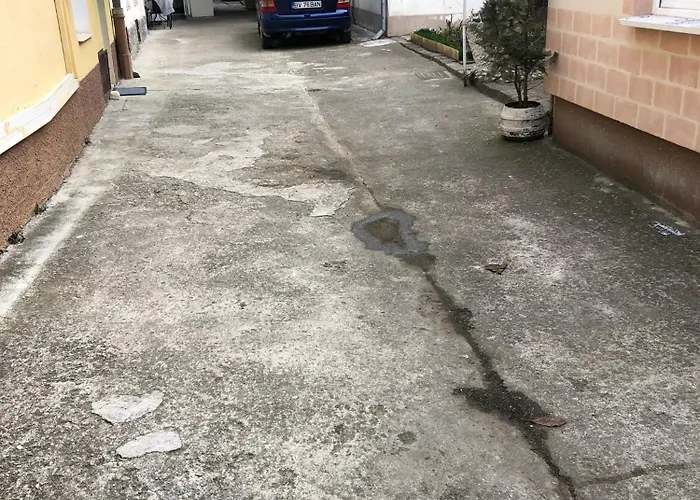 Garsoniera Centru Lägenhet